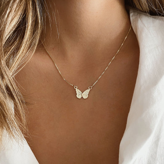 Collar Butterfly